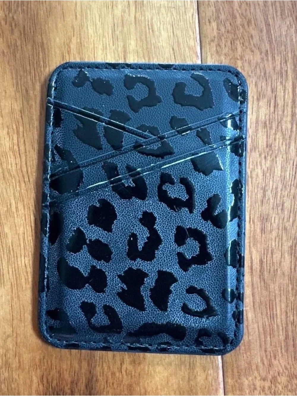 Leopard Print Card Wallet MAGSAFE Phone Wallet - Black